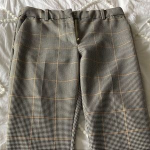 Ladies work pants! Skinny fit - FALL READY! Size 8